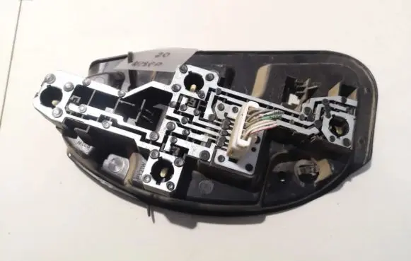 Citroen C5 Tail light bulb cover holder