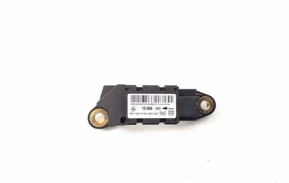 Mercedes-Benz CLK A209 C209 Airbag deployment crash/impact sensor A0018209126