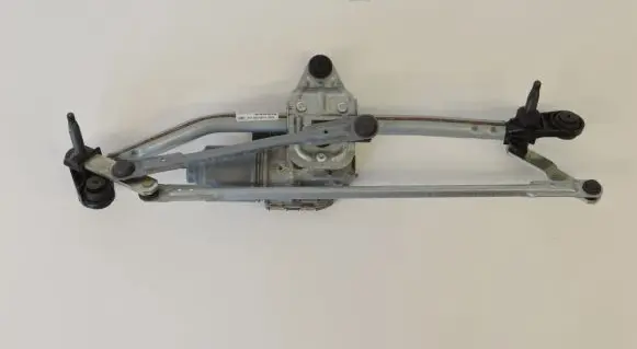 Audi A3 S3 8V Front wiper linkage and motor 8V1955119C 8V1955023C
