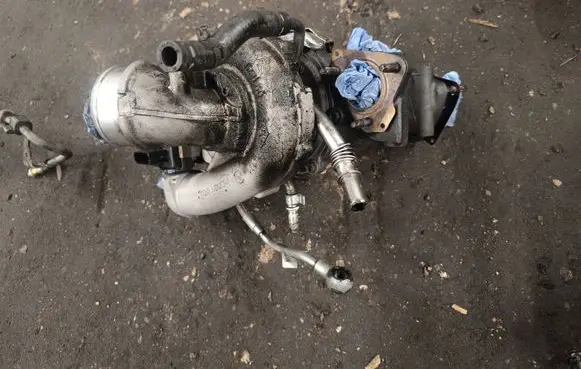 Maserati Ghibli Turbo 35242186F 8222220005