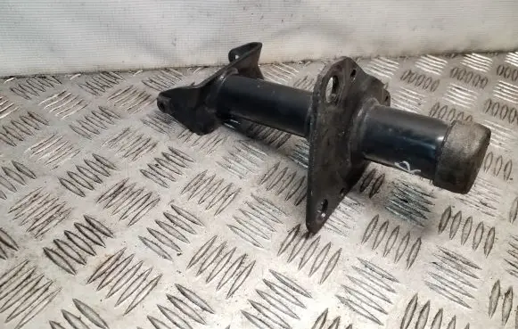 Volkswagen PASSAT B5 Front bumper shock/impact absorber 3B0807133A