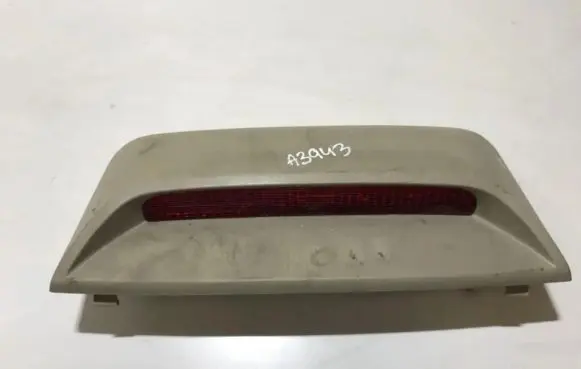 Lexus IS 200-300 Third/center stoplight 007b76817