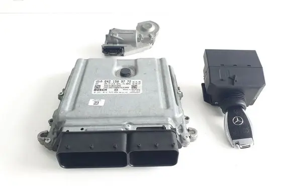 Engine ECU kit and lock set