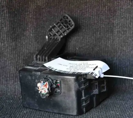 Hyundai Santa Fe Fuse box set N914252B62301