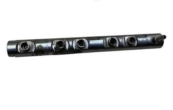 Fuel main line pipe