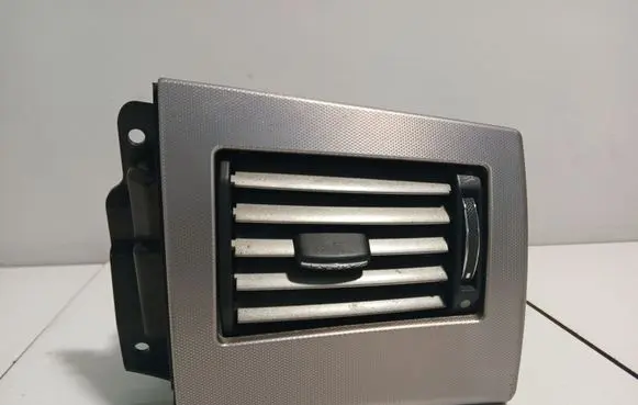 Dashboard side air vent grill/cover trim