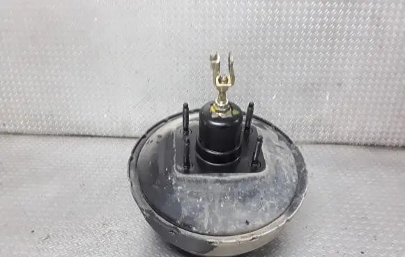 Honda HR-V Brake booster