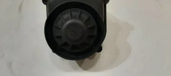 BMW 5 E60 E61 Horn signal 6936009