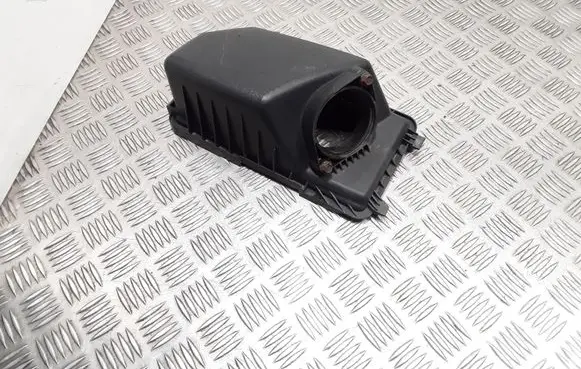 Hyundai i30 Air filter box cover 28111A5800