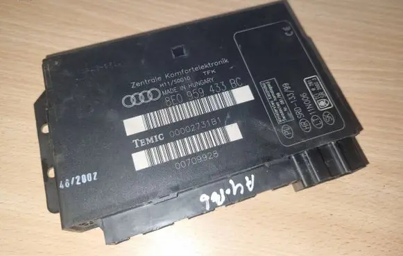 Audi A4 S4 B6 8E 8H Comfort/convenience module 8E0959433BC 00709928 00002731B1