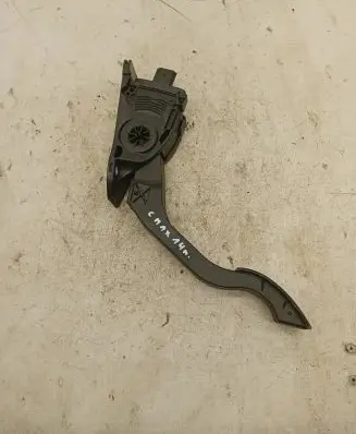 Ford C-MAX II Accelerator throttle pedal AV619F836AB