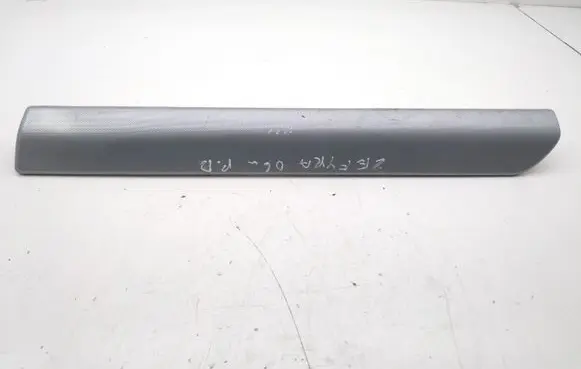 Opel Zafira B Dashboard glove box trim 13162510