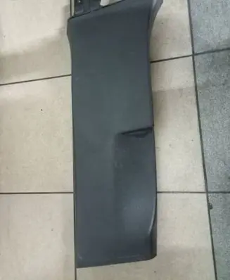 Bottom trim