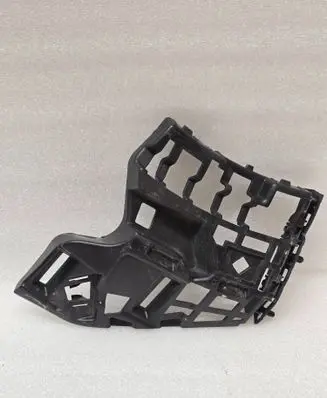 Volvo XC90 Front bumper mounting bracket 31353406