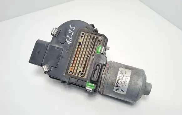 Porsche Cayenne (9PA) Wiper motor 7L0955119M 0390241887