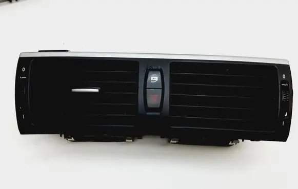 BMW X5 E70 Dash center air vent grill 7161802