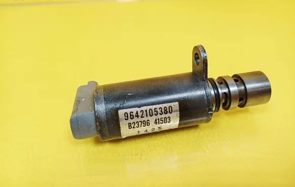 Renault Laguna II Camshaft vanos timing valve 9642105380