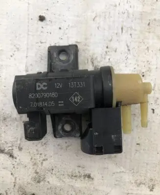 Renault Captur Turbo solenoid valve 8200790180