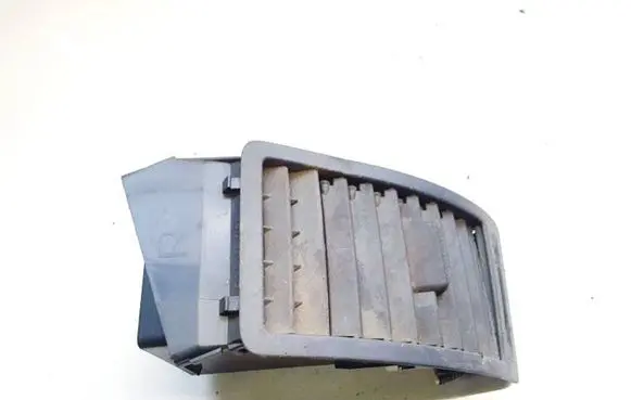 Suzuki Ignis Dash center air vent grill 7363086g00 73630-86g00