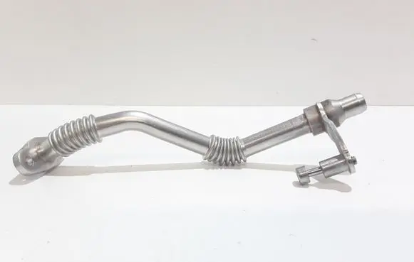 BMW M6 Turbo air intake inlet pipe/hose 7844987