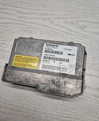 Volvo V70 Airbag control unit/module P31264932 0285010372 T208011506354