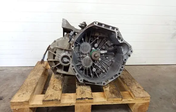 Mercedes-Benz Vito Viano W447 Manual 6 speed gearbox PF6R9M PF6
