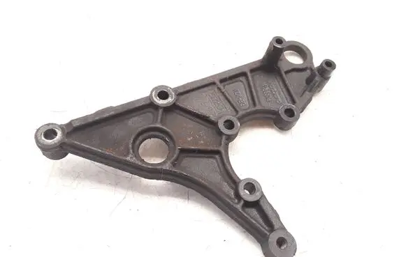 Volvo S40, V40 Engine mounting bracket 9189218
