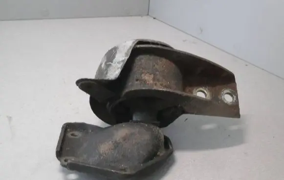 Smart ForTwo I Engine mount bracket 7427476