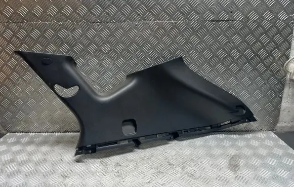 Hyundai ix35 (D)pillar trim (top) 
