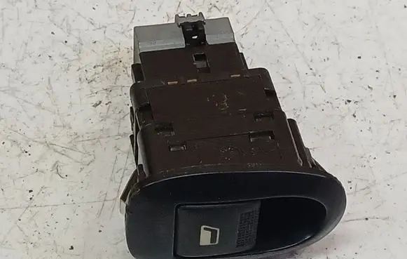 Peugeot 406 Electric window control switch 25943