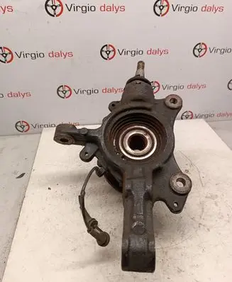 Renault Master III Front wheel hub