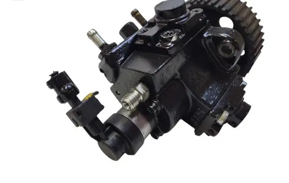 Opel Zafira B Fuel injection high pressure pump 0445010155