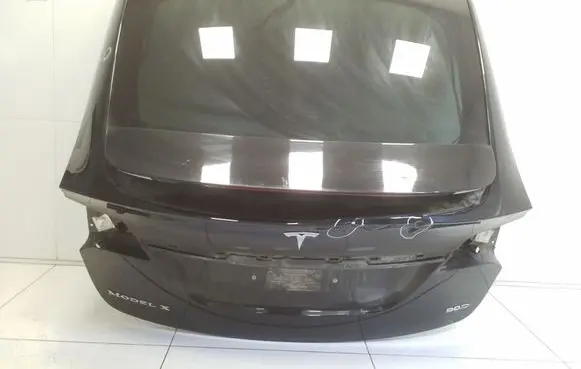 Tesla Model X Tailgate/trunk/boot lid