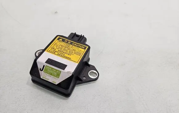 Toyota RAV 4 (XA30) ESP acceleration yaw rate sensor 8918342010