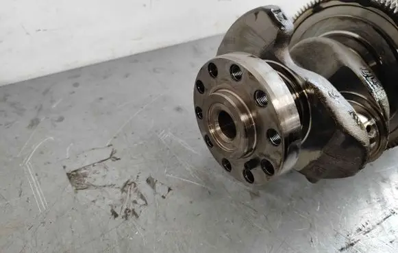 Volvo XC60 Crankshaft 32267205