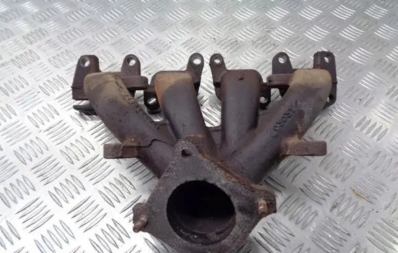 Chrysler PT Cruiser Exhaust manifold