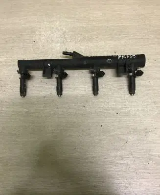 Citroen C4 I Picasso Fuel injectors set 9628084680