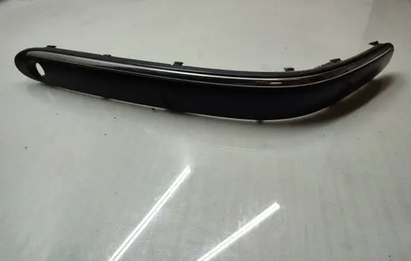 Mercedes-Benz S W220 Front bumper splitter molding