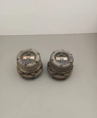 Opel Frontera A Front wheel bearing hub 
