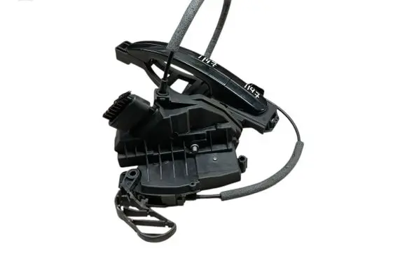 Ford Focus Front door lock BM5AA21813DE