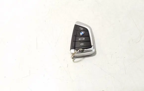 BMW 3 G20 G21 Ignition key/card 8708351