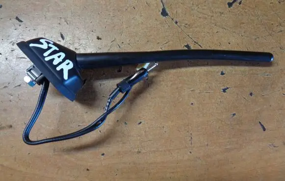 Mitsubishi Space Star Radio antenna 