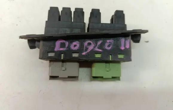 Fiat Doblo Sliding door contact joint 51811770
