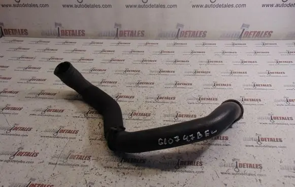 Mercedes-Benz GL X164 Engine coolant pipe/hose A1645010682