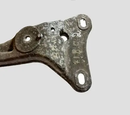 BMW 1 E81 E87 Gearbox mounting bracket 6797534 68572910 SVAC40010