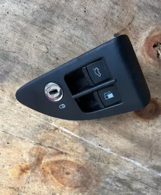 Volkswagen PASSAT B5.5 Other switches/knobs/shifts 361269