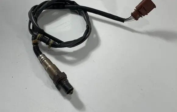Audi A3 S3 8P Lambda probe sensor 06F906262E 0258006555 0258006556