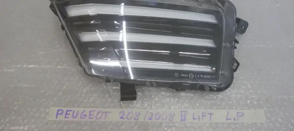 Peugeot 2008 II Front fog light 9850436380 L855612