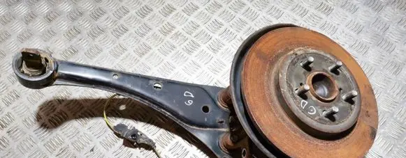 Lexus CT 200H Rear wheel hub