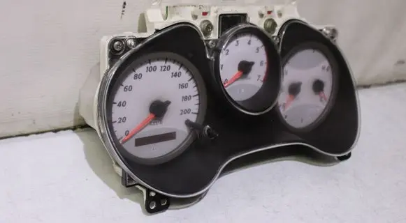 Toyota RAV 4 (XA20) Speedometer (instrument cluster) 8380042A60